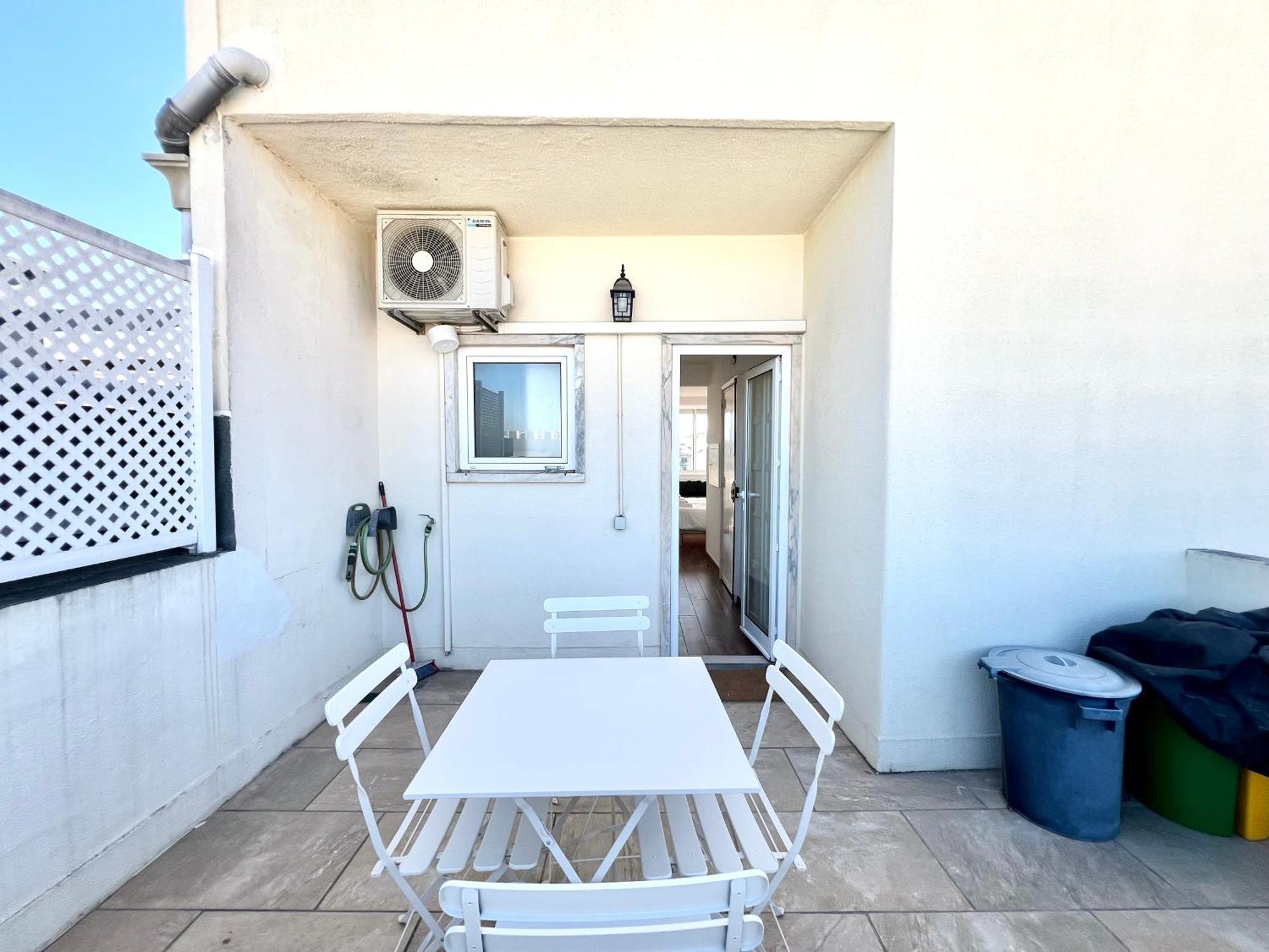 Home Out Saldanha ลิสบอน ภายนอก รูปภาพ